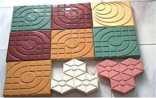 新疆福吉亞彩磚塑料模具一次接88萬大單